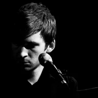 عکس Ólafur Arnalds — خواننده در TapSeda