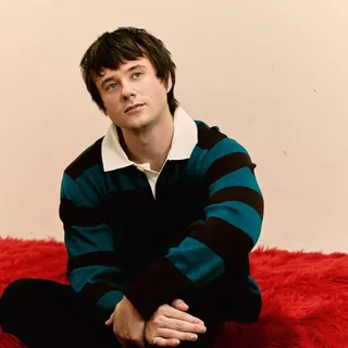 عکس الک بنجامین (Alec Benjamin) — خواننده در TapSeda