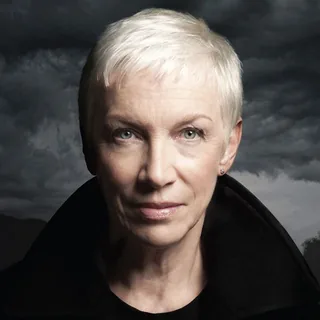 عکس Annie Lennox — خواننده در TapSeda