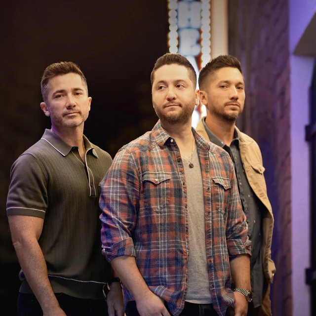 عکس Boyce Avenue — خواننده در TapSeda
