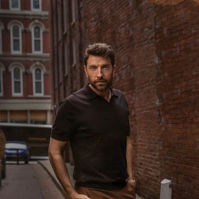 عکس Brett Eldredge — خواننده در TapSeda