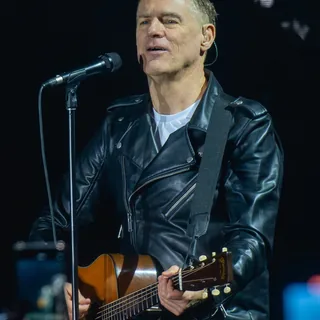 عکس Bryan Adams — خواننده در TapSeda