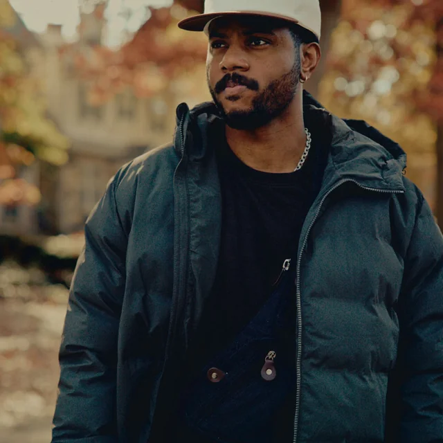عکس Bryson Tiller — خواننده در TapSeda