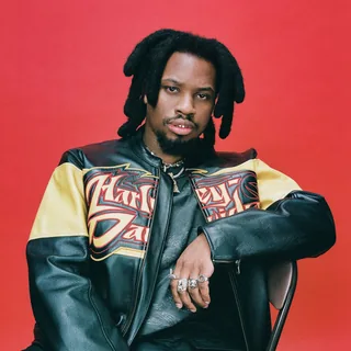 عکس دنزل کری (Denzel Curry) — خواننده در TapSeda