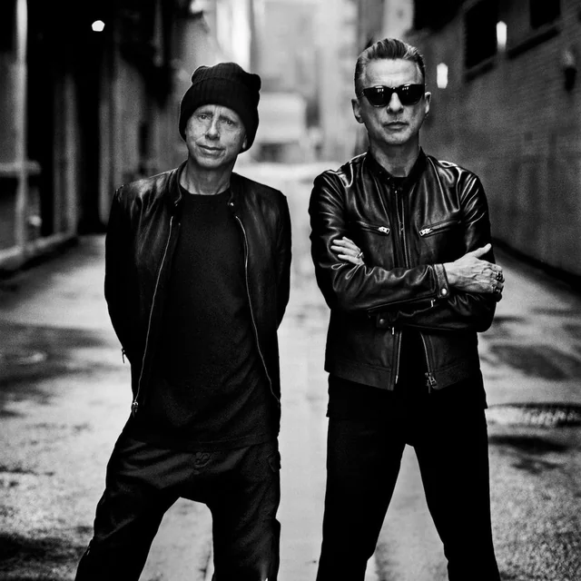 عکس Depeche Mode — خواننده در TapSeda