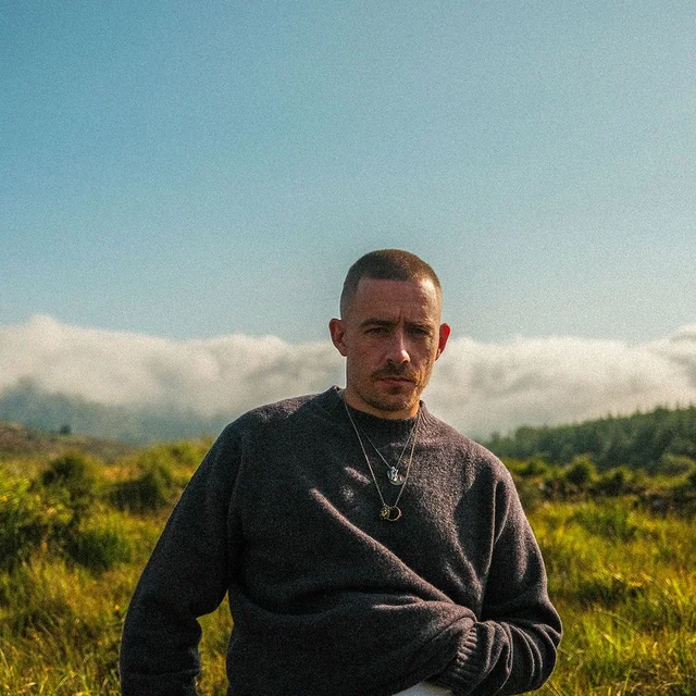 عکس Dermot Kennedy — خواننده در TapSeda
