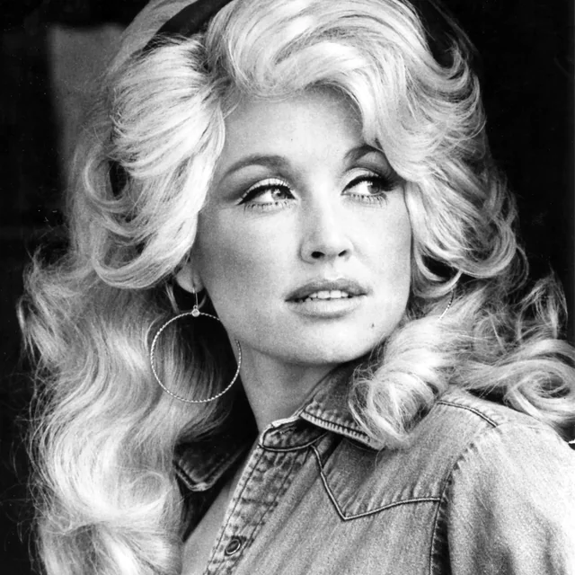عکس Dolly Parton — خواننده در TapSeda