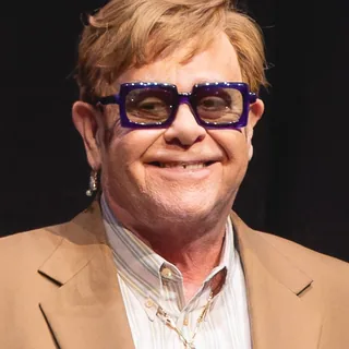 عکس Elton John — خواننده در TapSeda