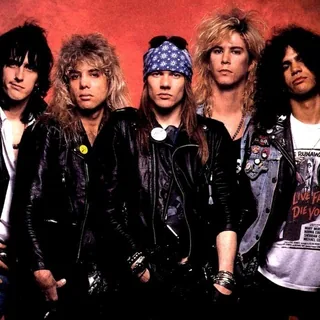 عکس Guns N' Roses — خواننده در TapSeda