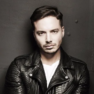 عکس J Balvin — خواننده در TapSeda
