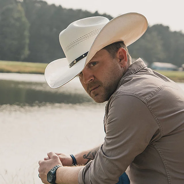 عکس Justin Moore — خواننده در TapSeda