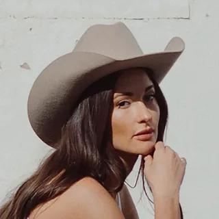 عکس Kacey Musgraves — خواننده در TapSeda