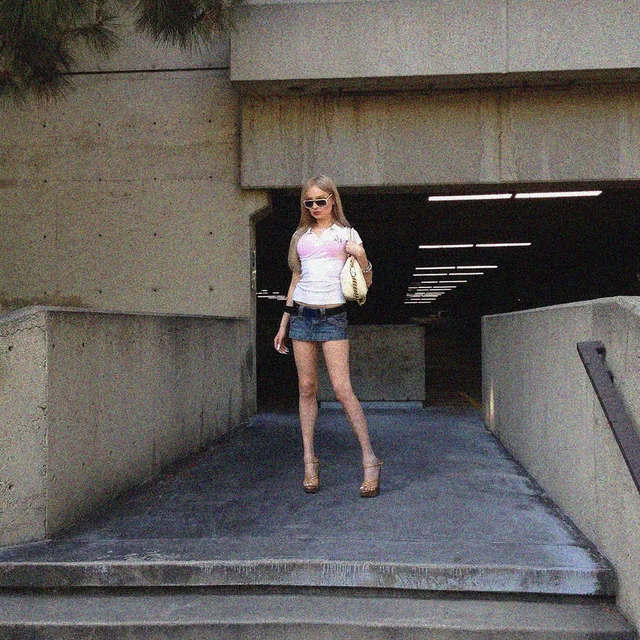 عکس Kim Petras — خواننده در TapSeda