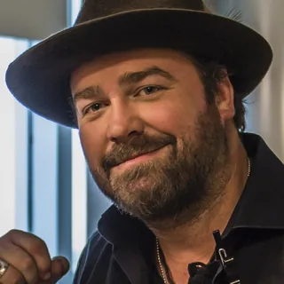 عکس Lee Brice — خواننده در TapSeda