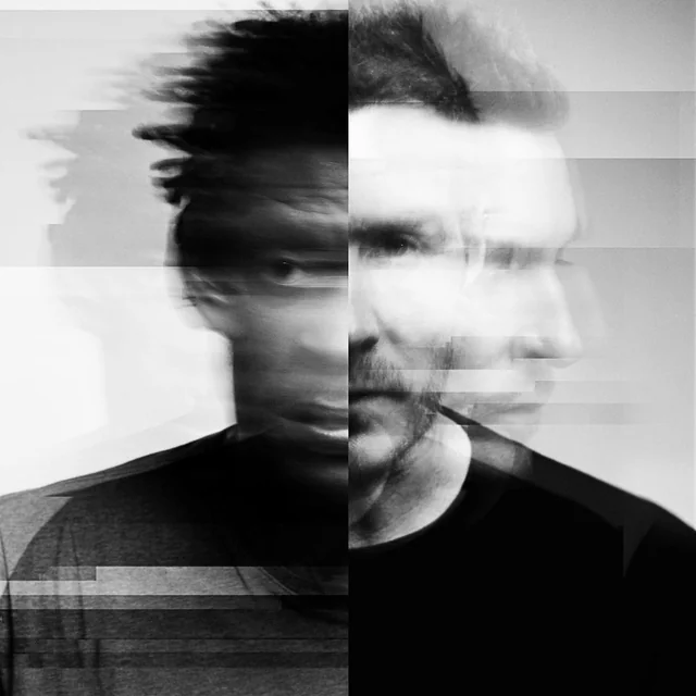 عکس Massive Attack — خواننده در TapSeda