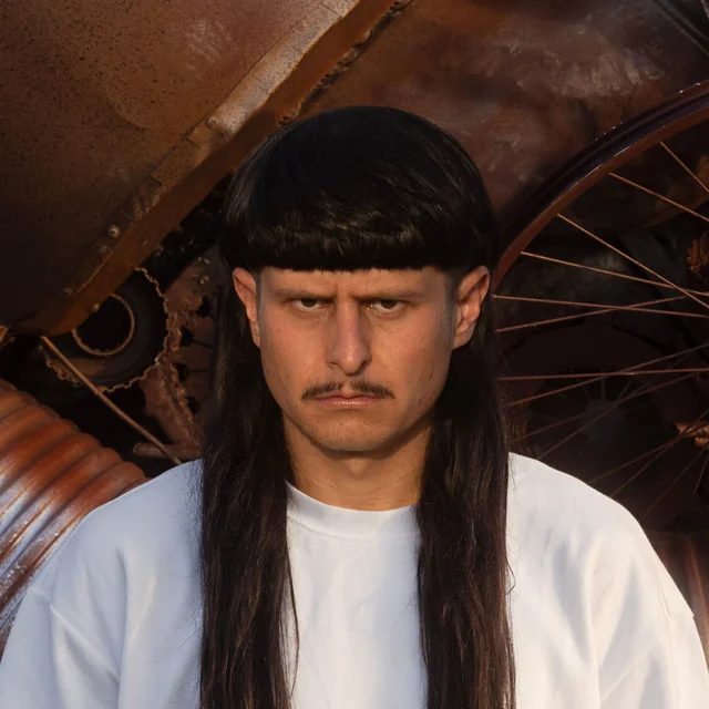 عکس Oliver Tree — خواننده در TapSeda