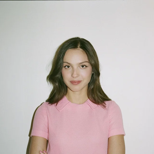 عکس Olivia Rodrigo — خواننده در TapSeda