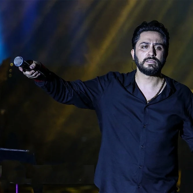 روزبه بمانی