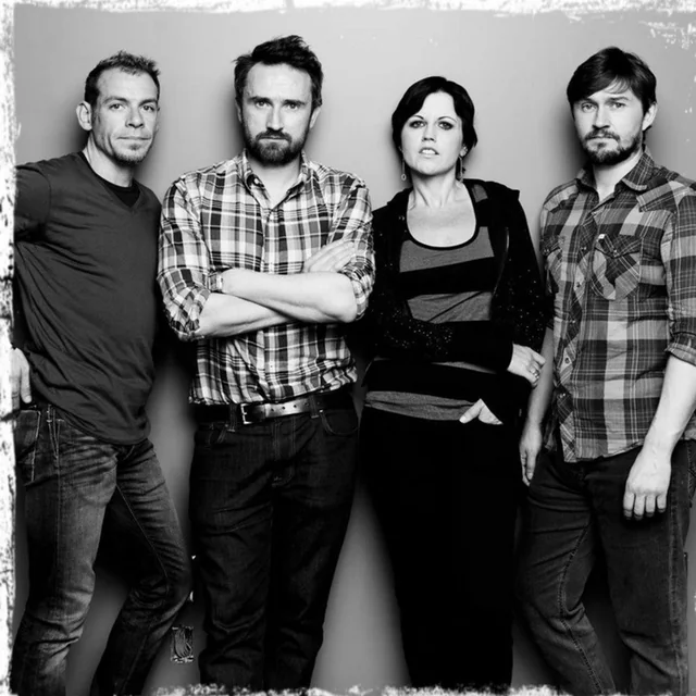 عکس The Cranberries — خواننده در TapSeda