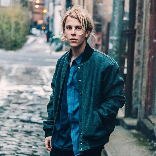 عکس تام اودل (Tom Odell) — خواننده در TapSeda