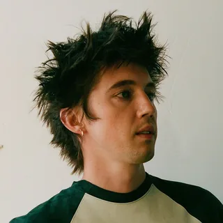 عکس Troye Sivan — خواننده در TapSeda