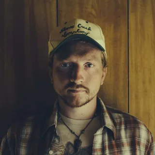 عکس Tyler Childers — خواننده در TapSeda