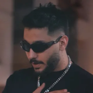 عکس Yashar — خواننده در TapSeda