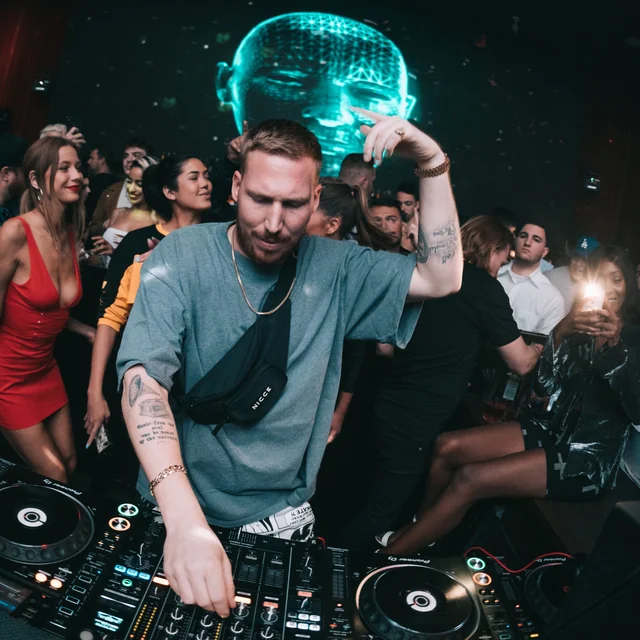 Make The Girls Dance - North America Winter 2019
