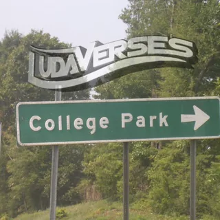 Walk Thru My Hood Ludaverses Free$tyle