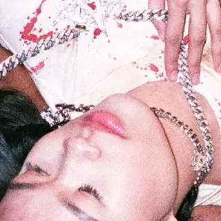 ++* love hurts ** + TRAVIS SCOTT *