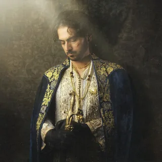 Az Hamin Emrooz
