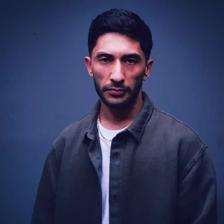 Sen Sandım